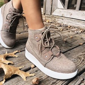 Otbt Defend Sneaker Boot